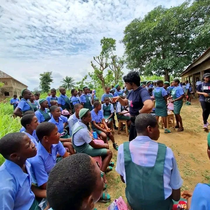 Managing Director Abbycares Foundation Addressing young Students
