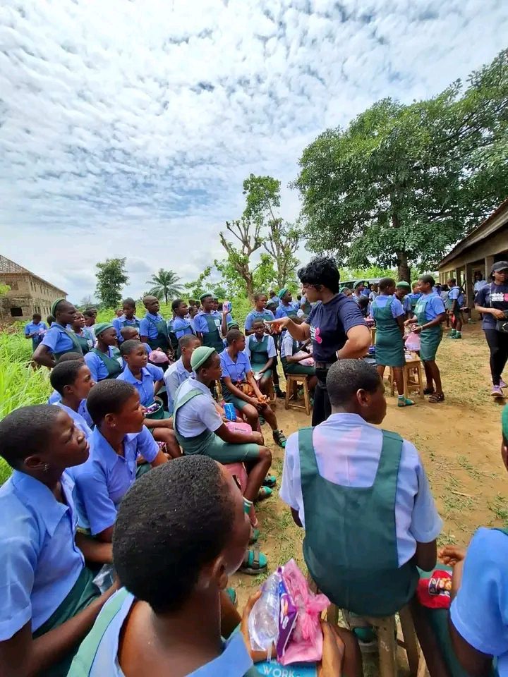 Managing Director Abbycares Foundation Addressing young Students